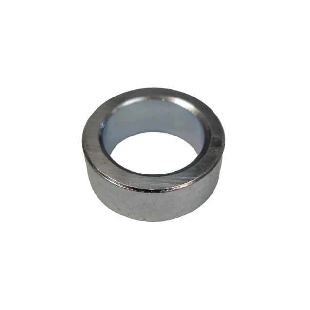 Order a Genuine replacement clutch bushing for the Titan Pro Grizzly 15HP petrol stump grinder. This includes everything shown in the images.